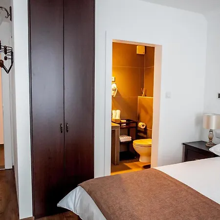 Bed & Breakfast Flex Selfcheckins - - - 8 - Centre Zagabria