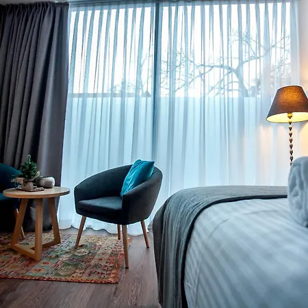 Flex Selfcheckins - - - 8 - Centre Bed & Breakfast