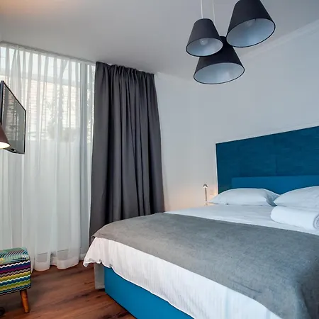Flex Selfcheckins - - - 8 - Centre Bed & Breakfast Zagabria