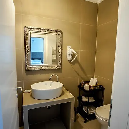 Flex Selfcheckins - - - 8 - Centre Zagreb